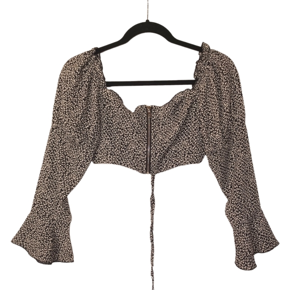 FASHION NOVA VINTAGE White Floral Print Ruffle Mini Black Lace Up 2 Pc Small NWT - Picture 7 of 15